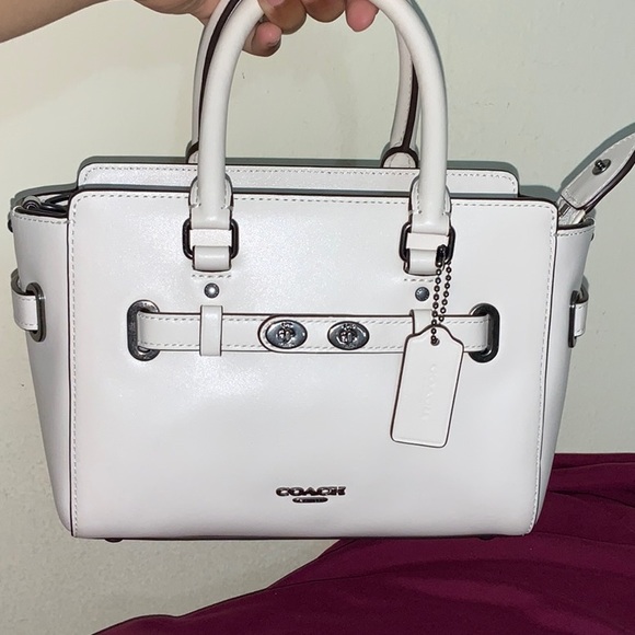 Coach Womens Creamish Handbag | Adjustable Strap | Used once, in great condition - Picture 2 of 5